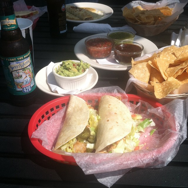 Lunch at Taqueria del ☀️ 😎